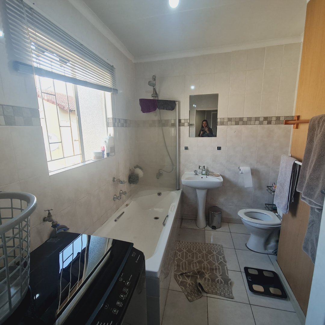 2 Bedroom Property for Sale in Gardeniapark Free State